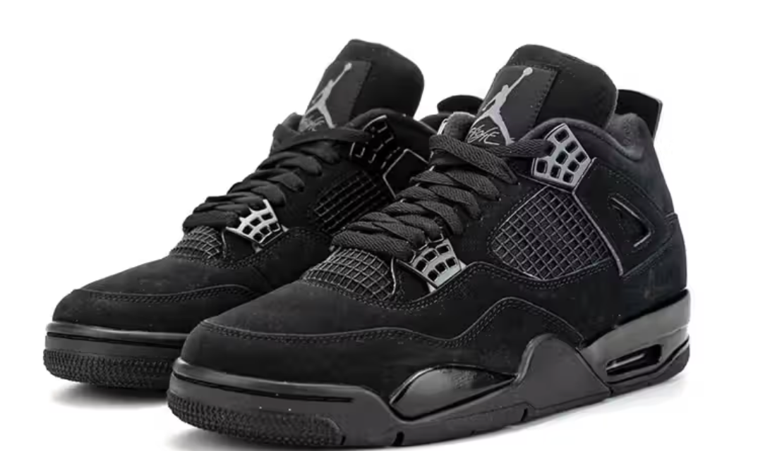 Air Jordan 4 ‘Black Cat’